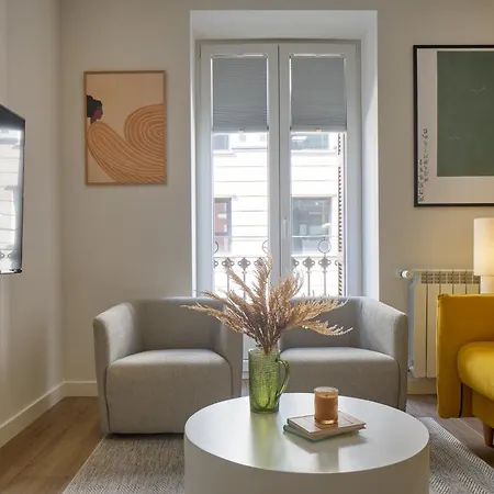 Apartment Savoy By Feelfree